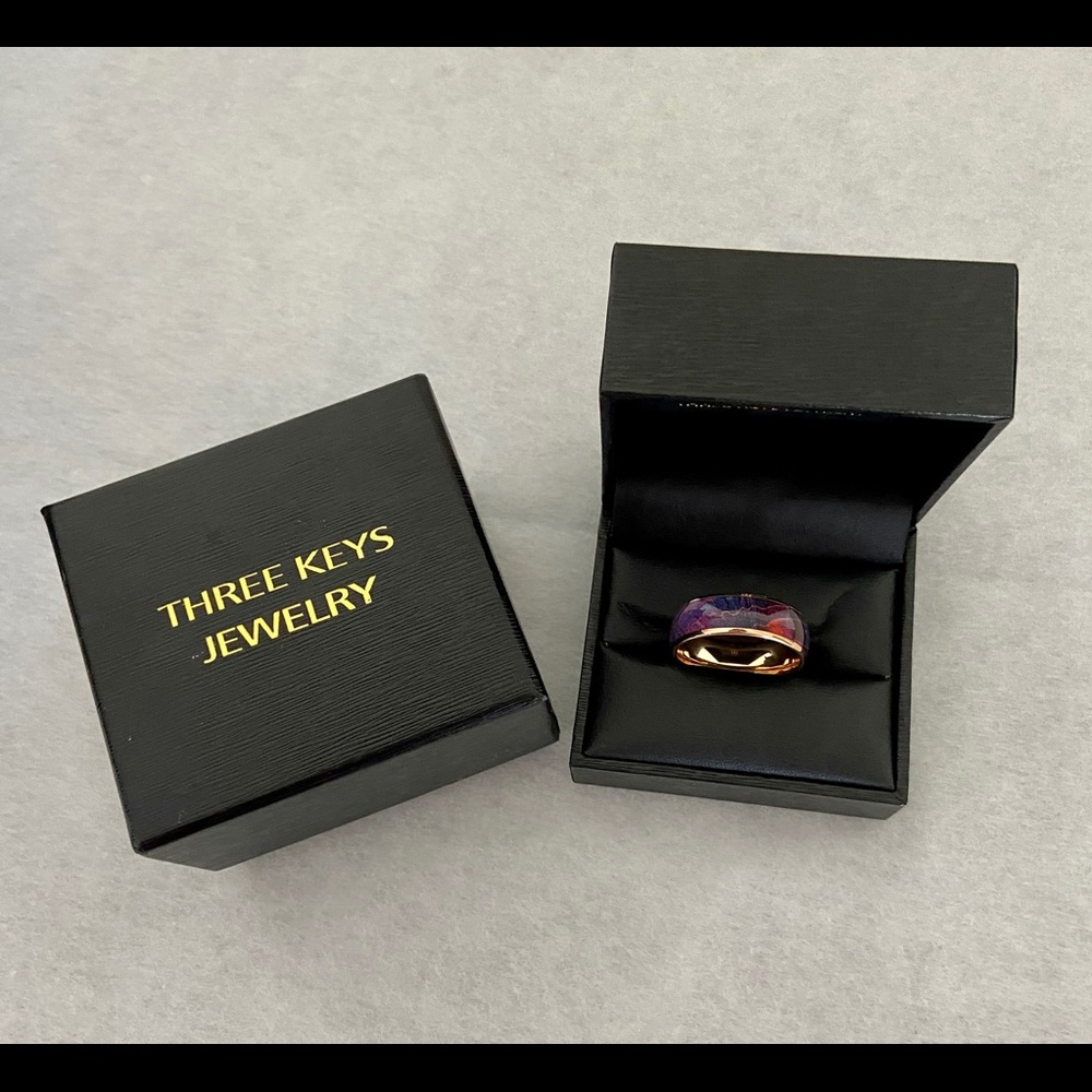 Women/ Men Size 9 Ring